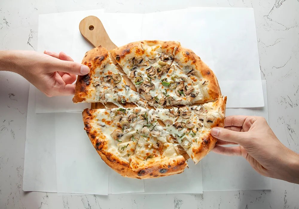 Pizza La Motte Pizzeria La Motte Pizza Du Moment 1